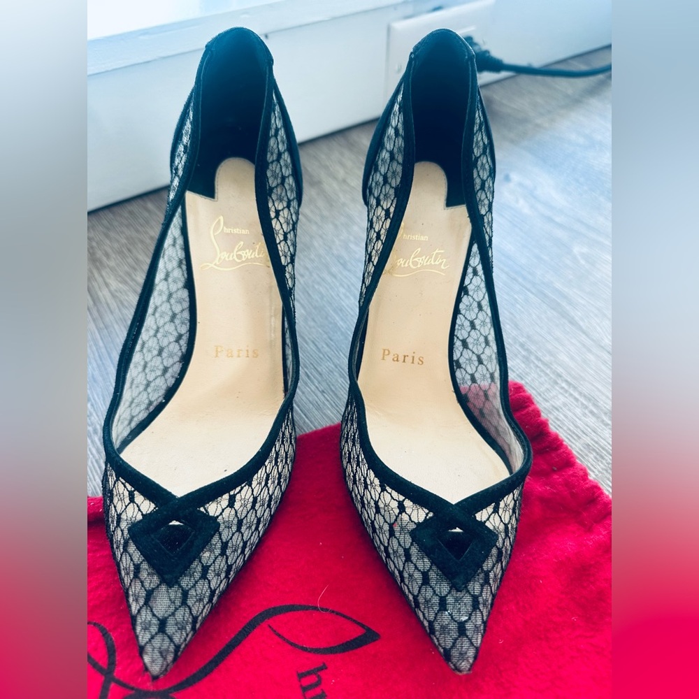 Christian Louboutin Neoalto pointed lace 100mm.